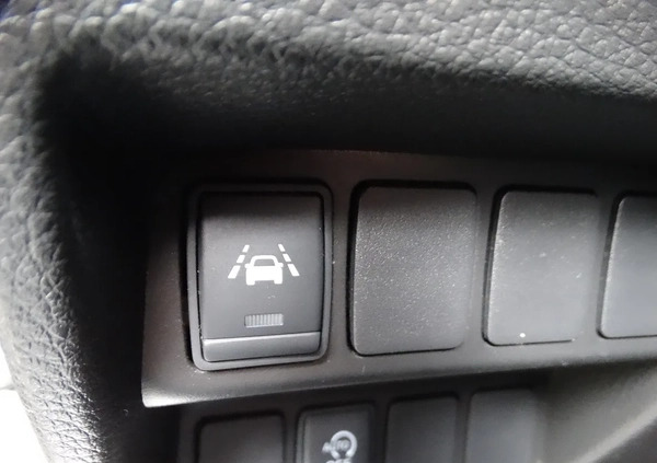 Nissan Qashqai cena 78900 przebieg: 114000, rok produkcji 2020 z Kolbuszowa małe 121